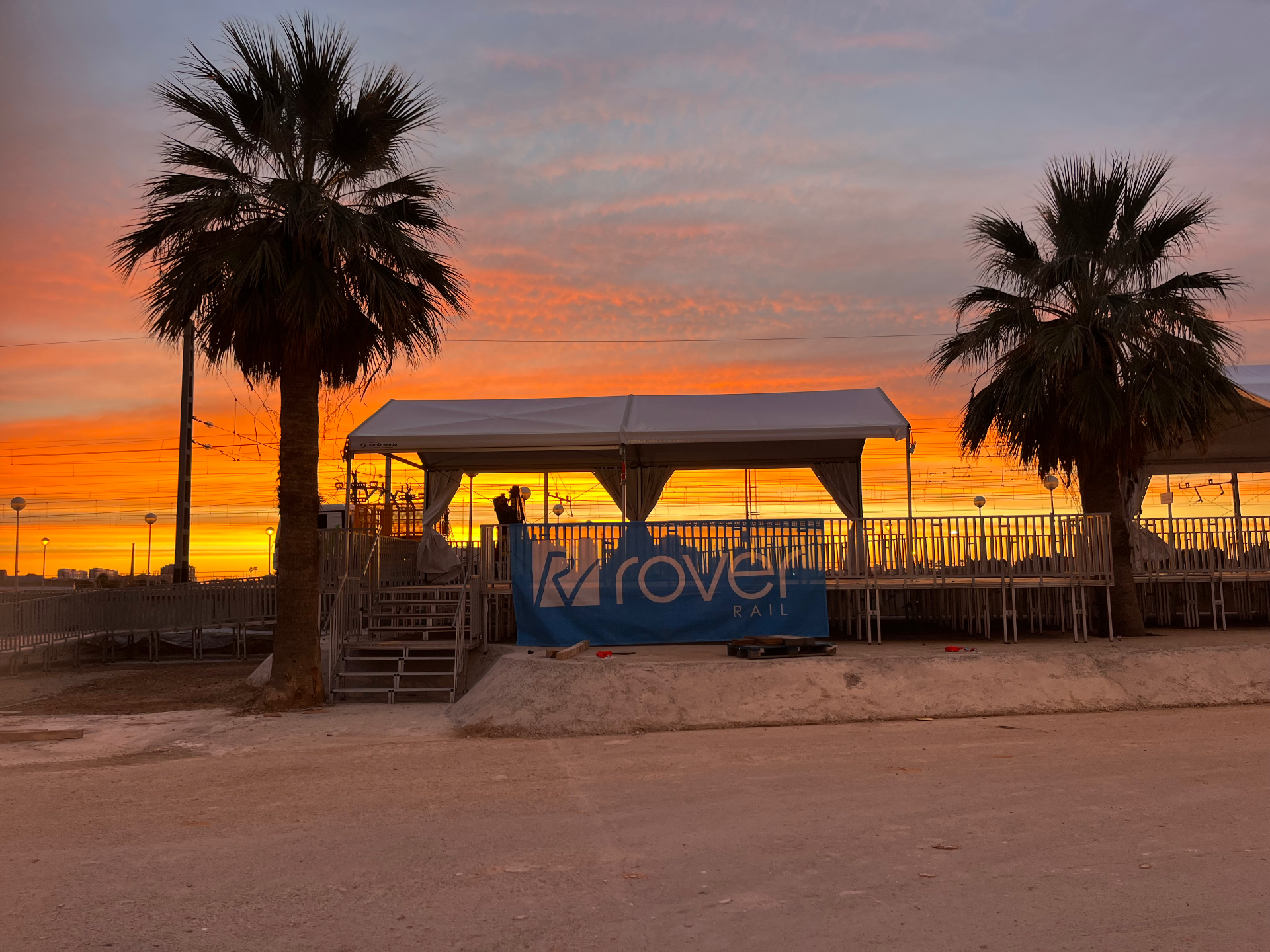 Comedor de producción nocturno con catering